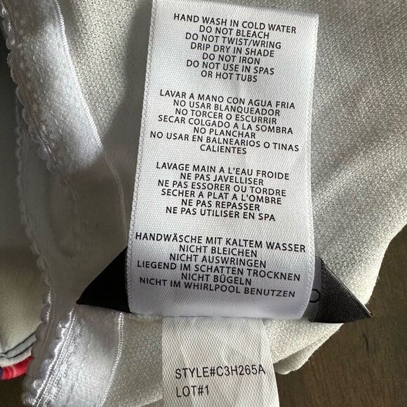 Carmen Marc Valvo One-Shoulder Cutout One-Piece Swimsuit size 8 NEW - Picture 10 of 13